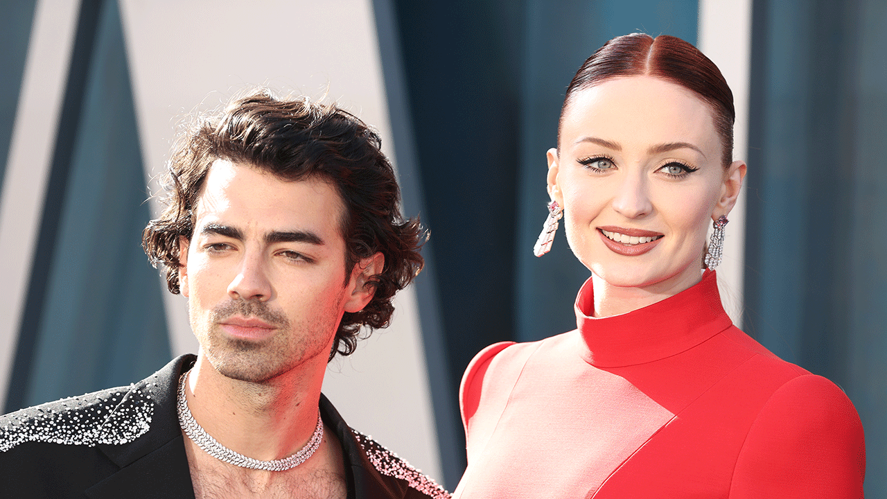 Joe Jonas and Sophie Turner at the Vanity Fair Oscar Party