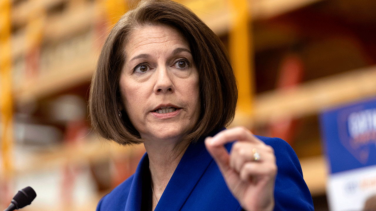 Senadora Catherine Cortez Masto