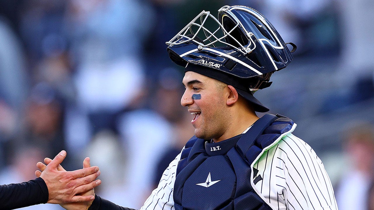 LOOK: Yankees' Jose Trevino shows up to son's career day in full uniform,  catcher's gear 