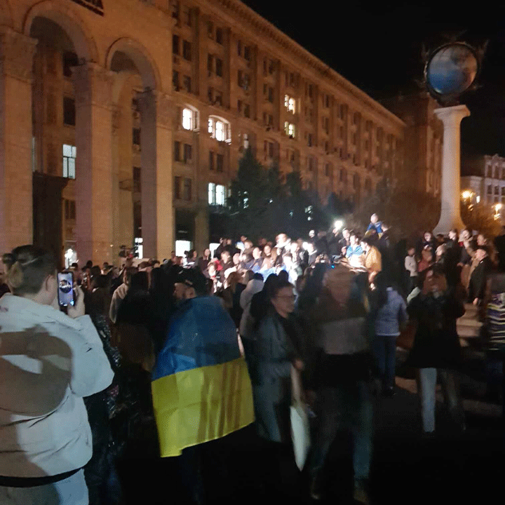 Rally marking entrance of Ukrainian soldiers in Kherson.