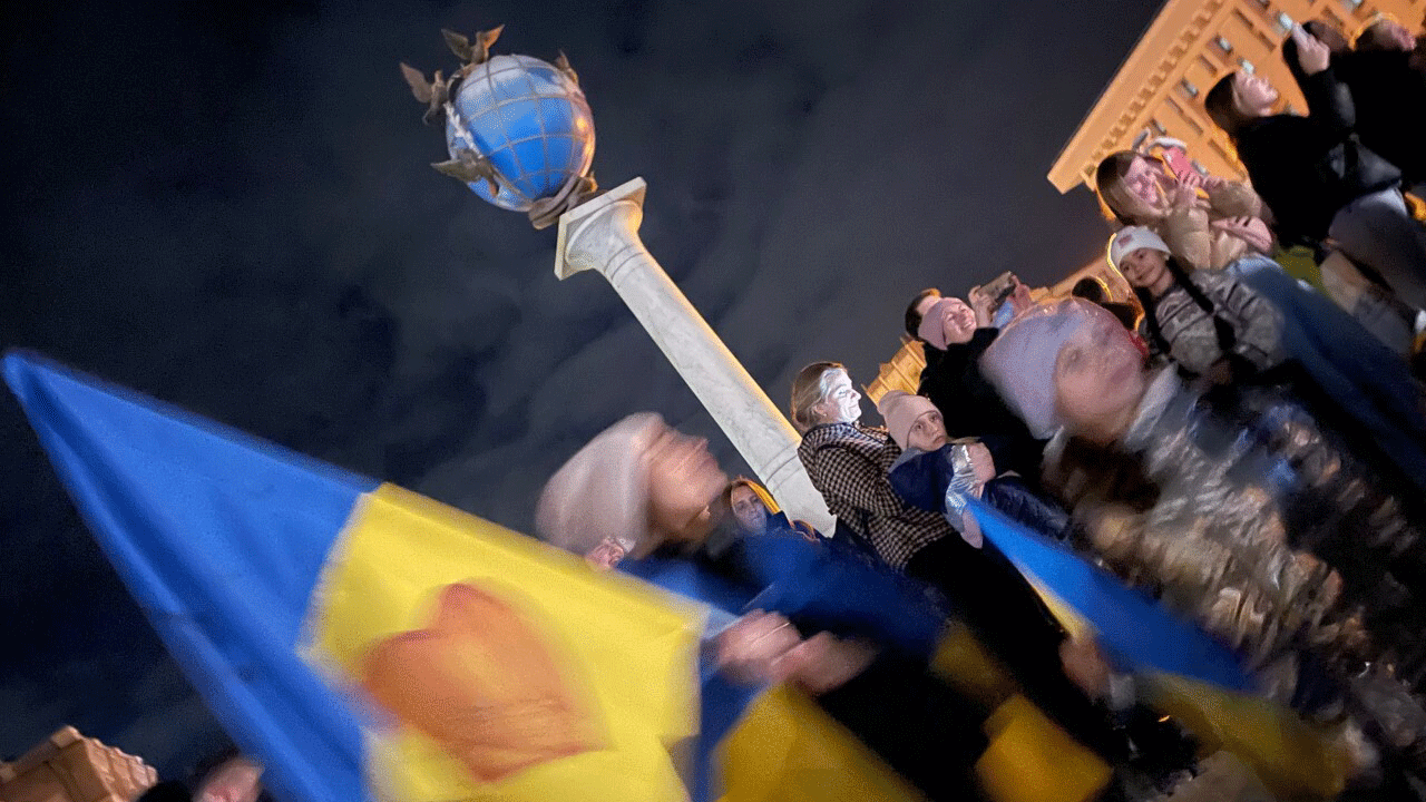 Rally marking entrance of Ukrainian soldiers in Kherson.