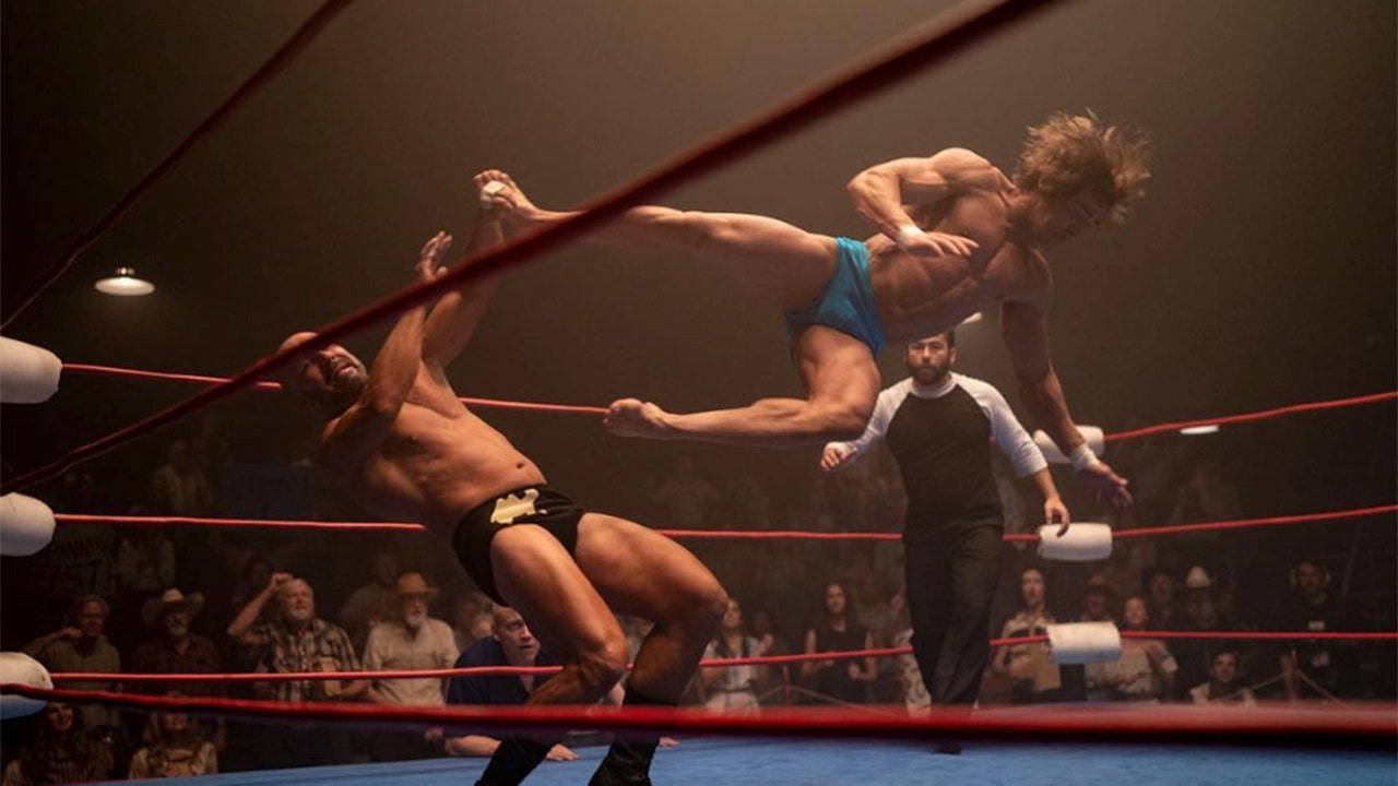 Ripped Zac Efron serves dropkick in wrestling ring with first-look photo in movie about pro Kevin Von Erich
