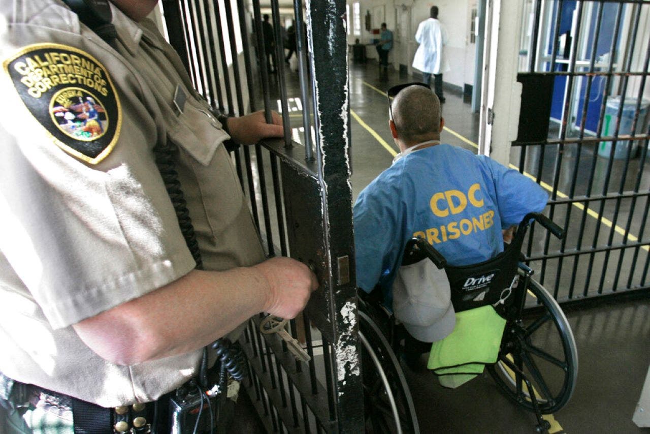 California university apologizes for 'unethical' experiments on prison inmates