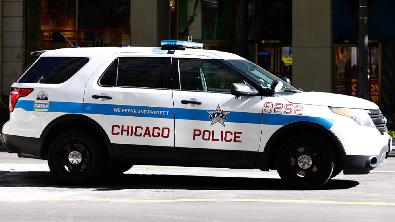 Read more about the article Chicago scraps Cinco de Mayo parade due to gang violence