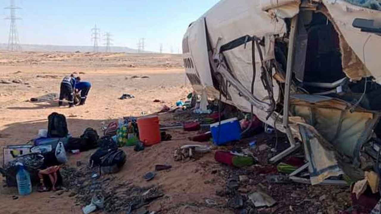 Chinese national, Italian tourists killed in Egypt mini-bus collision, 5 others seriously injured