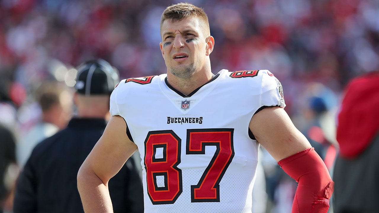 rob gronkowski buccaneers