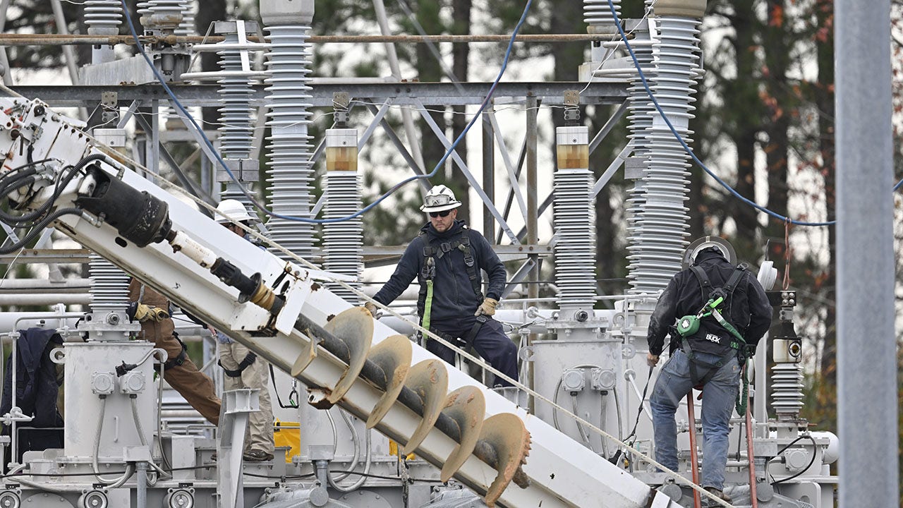 North Carolina power outage: Federal memo flags Washington, Oregon substation attacks similar to Moore County - Fox News