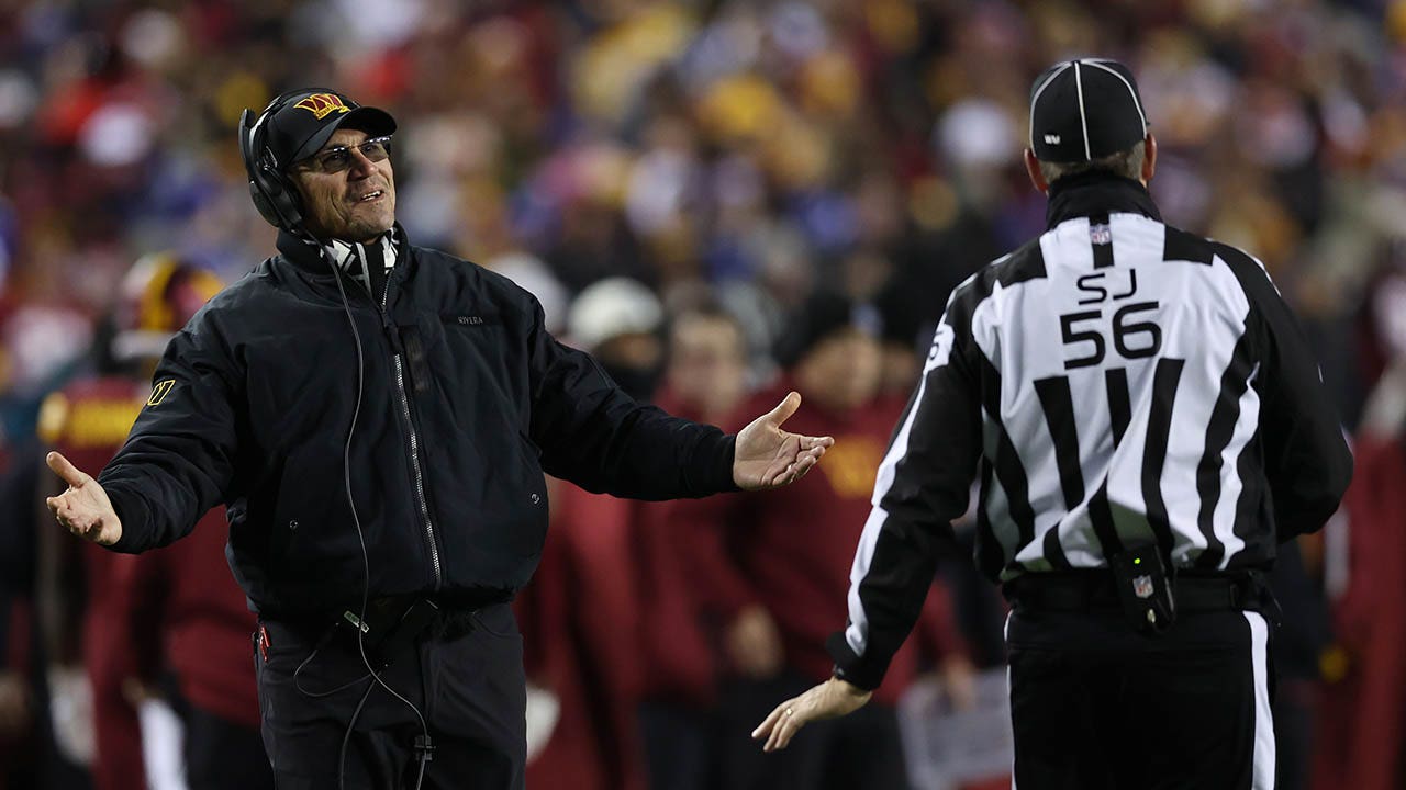 Commanders' Ron Rivera sounds off on officiating in loss to Giants: 'Don't  ask me about the refereeing'