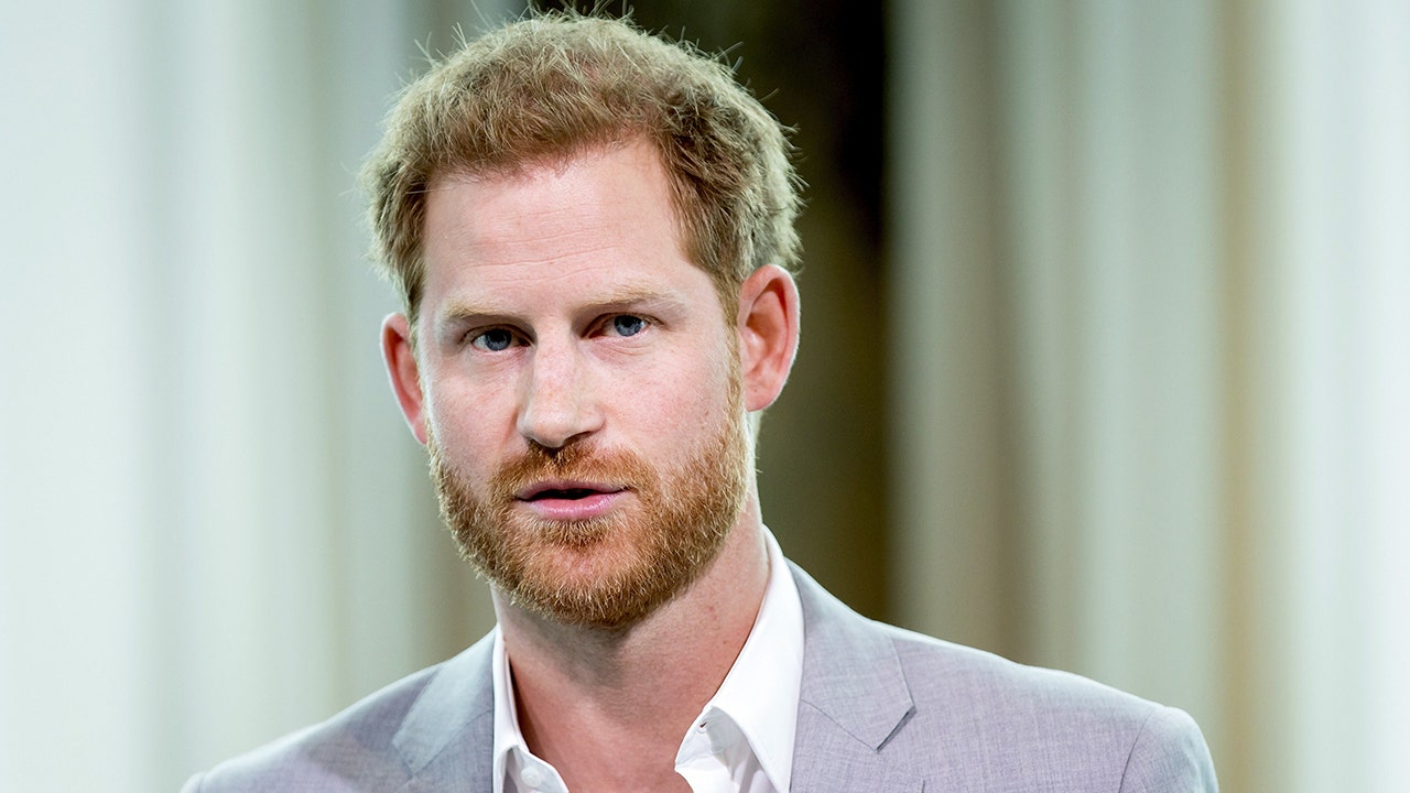 Prince Harry Net Worth, Age, Height, Parents, More