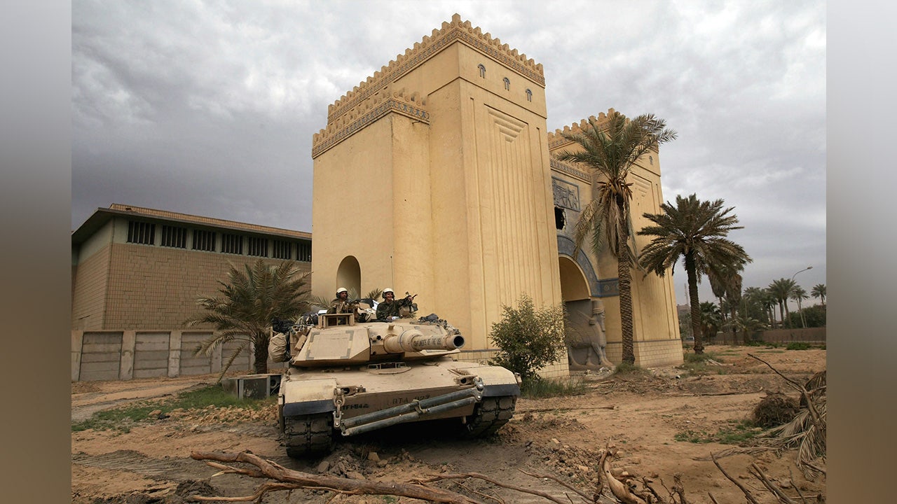 US announces return of Iraqi artifacts taken from museum during 2003 invasion