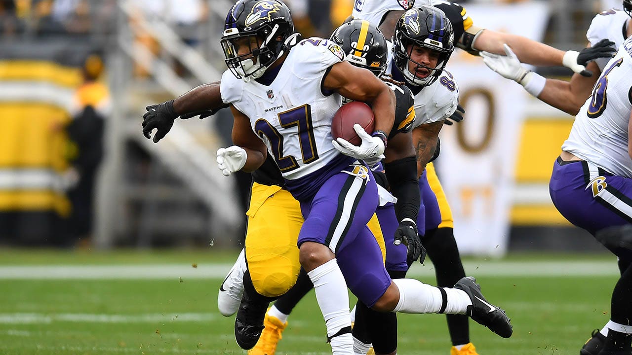 JK Dobbins rushes for over 100 yards with TD, Ravens skirt by rival  Steelers