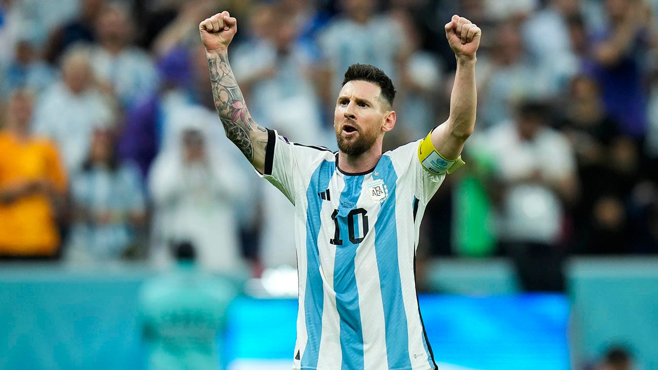 Leo Messi - The Man on Mission  Messi world cup, Messi, Argentina football  team