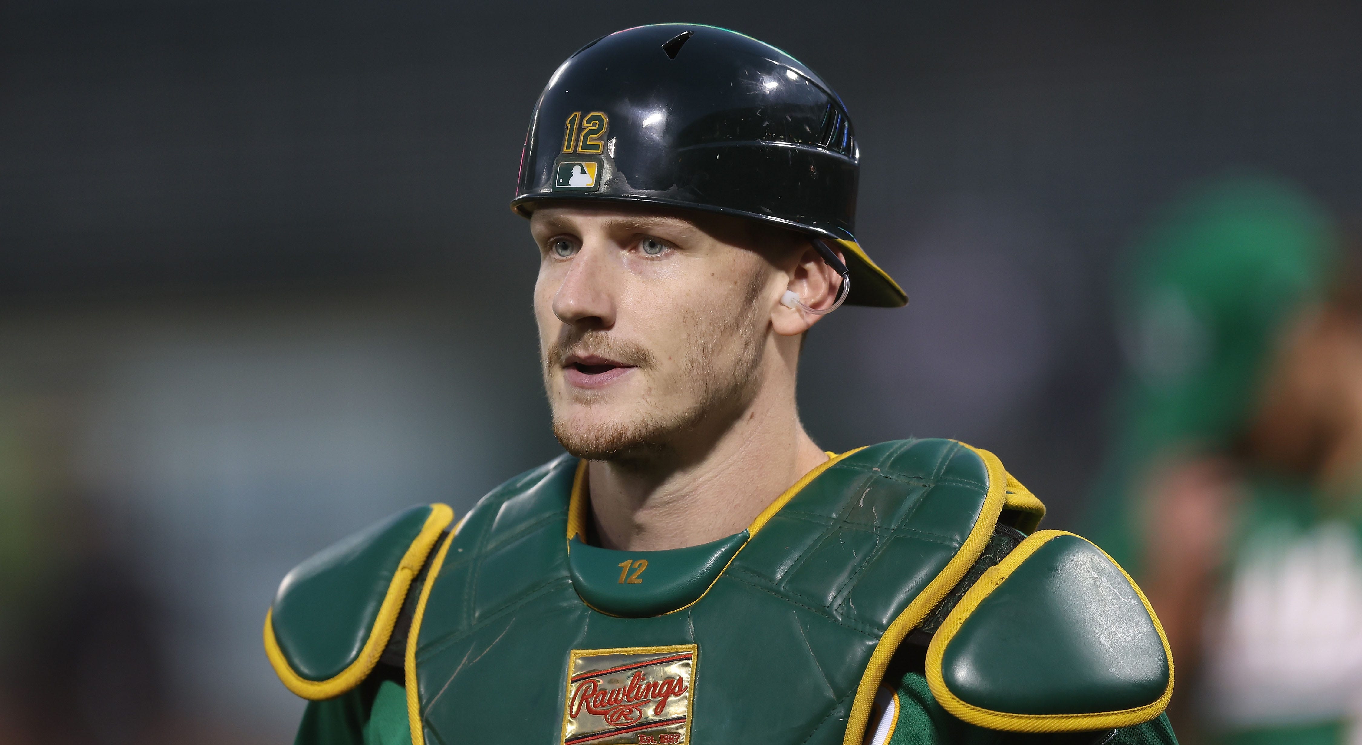 Atlanta Braves, Gold Glove catcher Sean Murphy agree to six-year, $73  million deal