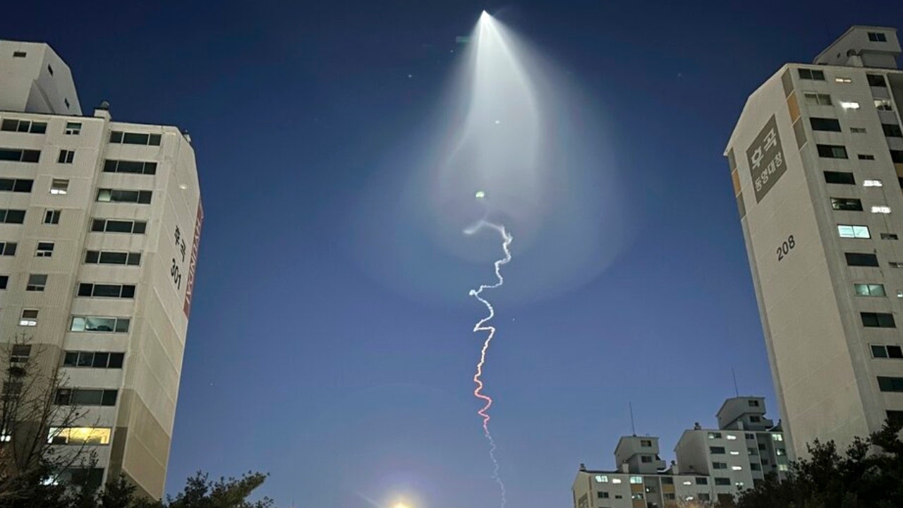 South Korean rocket launch causes UFO scare: 'What is this?'