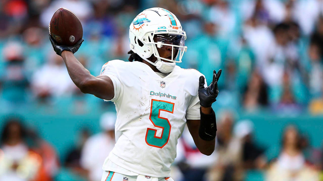 Miami Dolphins Sign Quarterback Teddy Bridgewater 5 Things to Know