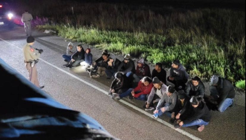 Texas DPS discovers 18 illegal immigrants inside tractor trailer | Fox News