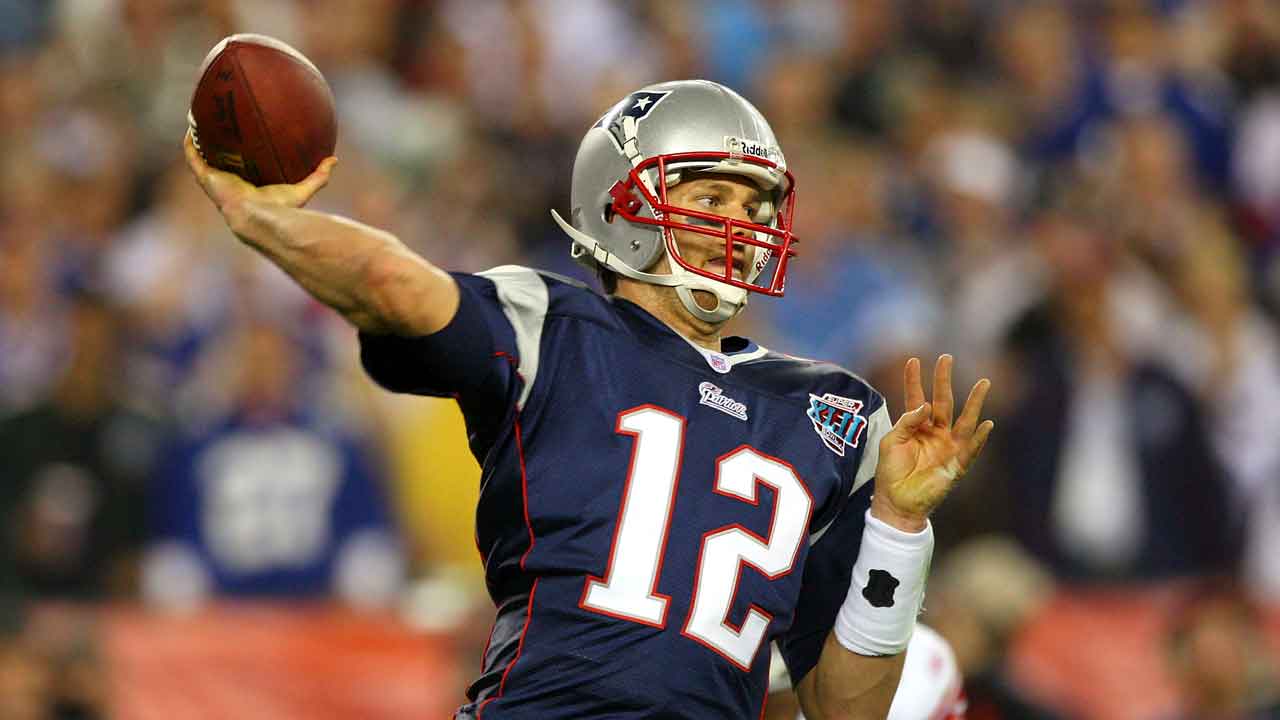 Tom Brady’s Patriots return theory floated on ‘ManningCast’: ‘Could he come back for one last season?’ – Fox News