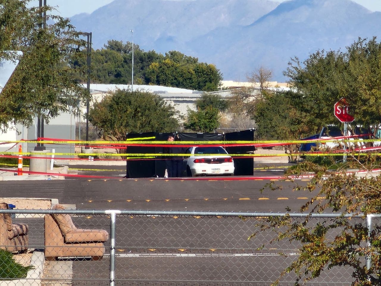 Armed Amazon employee stops shooter who opened fire at Arizona facility: ‘good Samaritan’