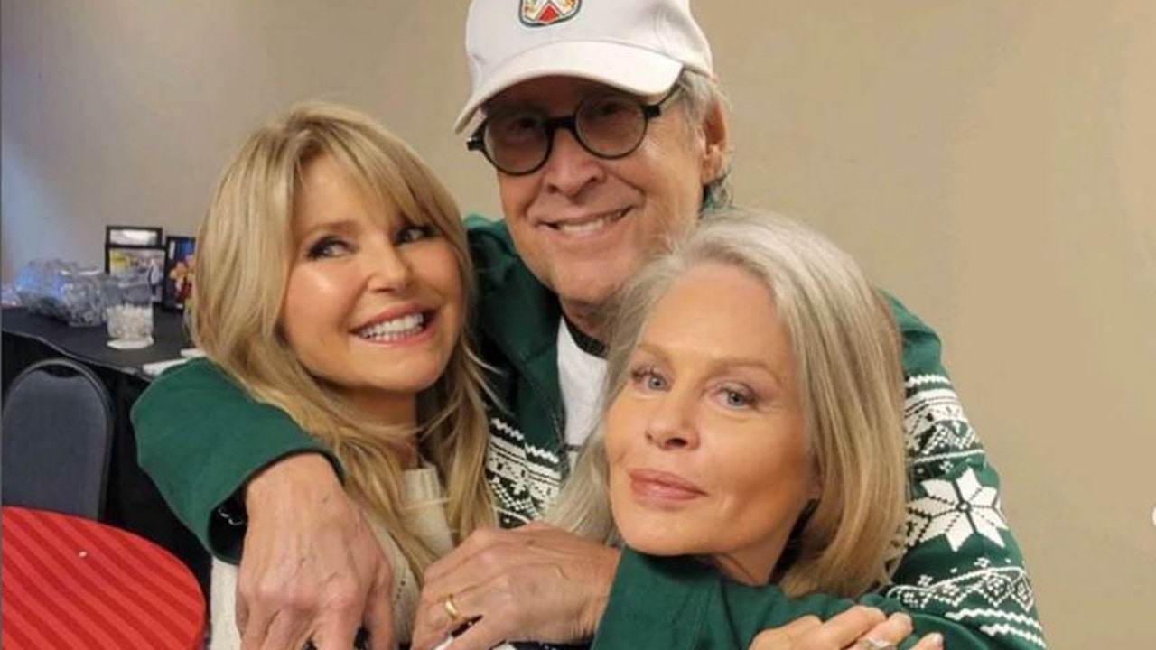 Chevy Chase, Christie Brinkley and Beverly D’Angelo enjoy ‘National Lampoon’s Vacation’ reunion