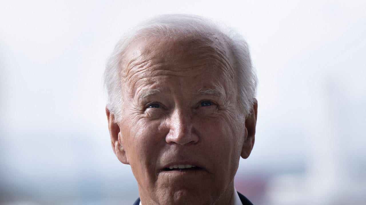 Biden approval rating holds underwater, just 28% say America heading in right direction: poll
