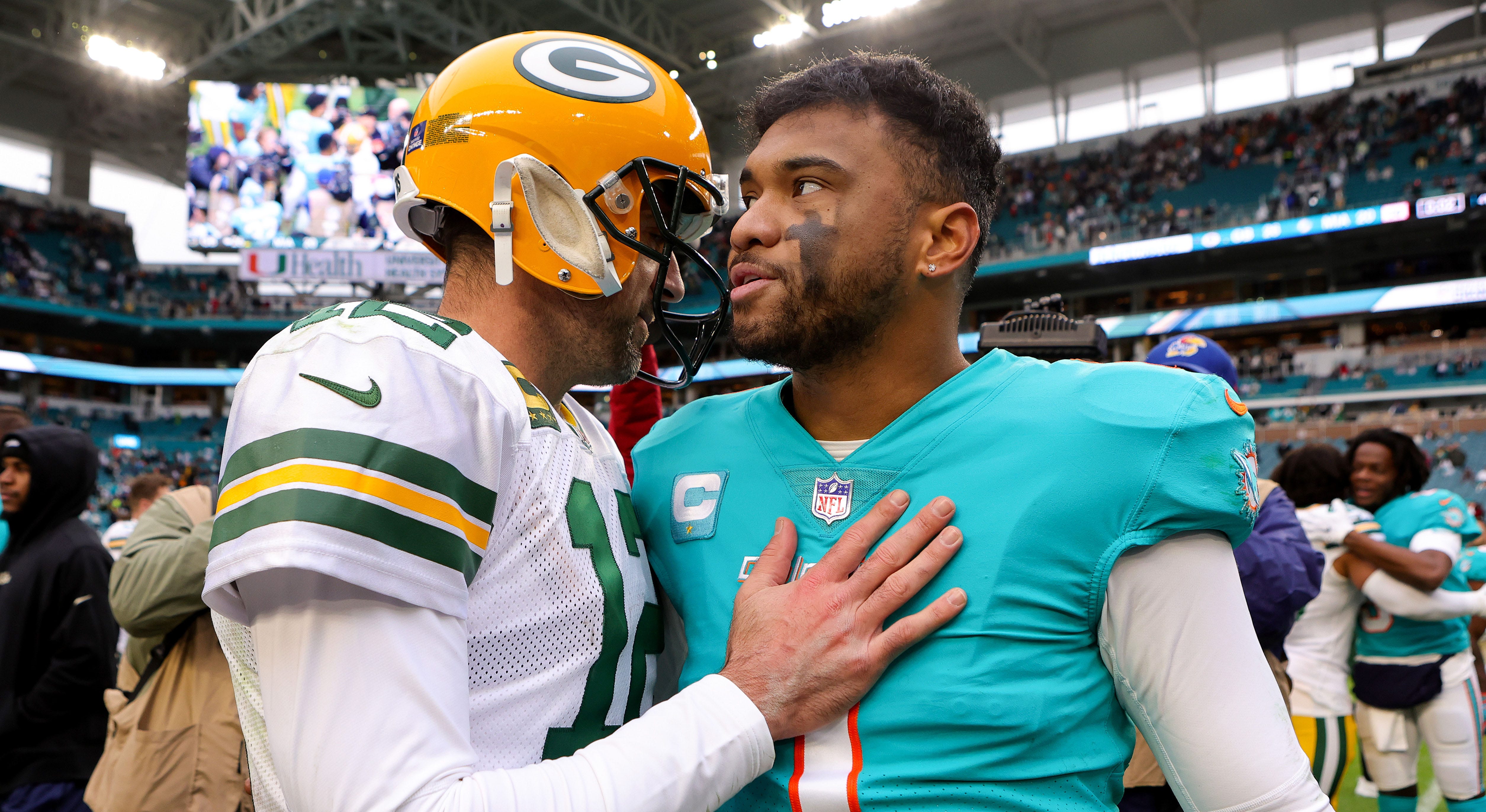 Aaron Rodgers thinks Dolphins should consider shutting Tua Tagovailoa down for rest of season