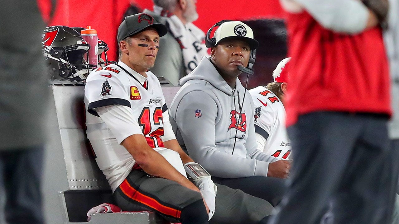 Bruce Arians reflects on Bucs' woes: 'It wasn’t the real Tom Brady out there'