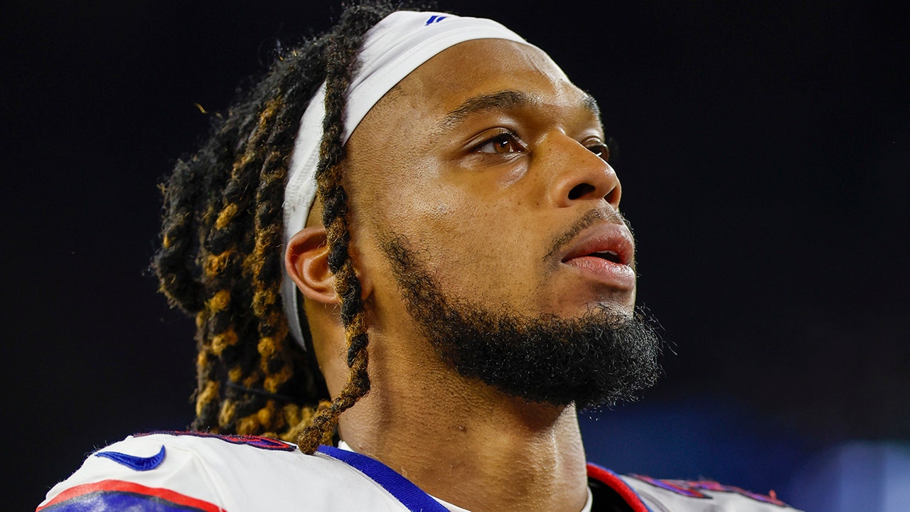 Bills' Dion Dawkins hopes Damar Hamlin's tragic incident shows NFL