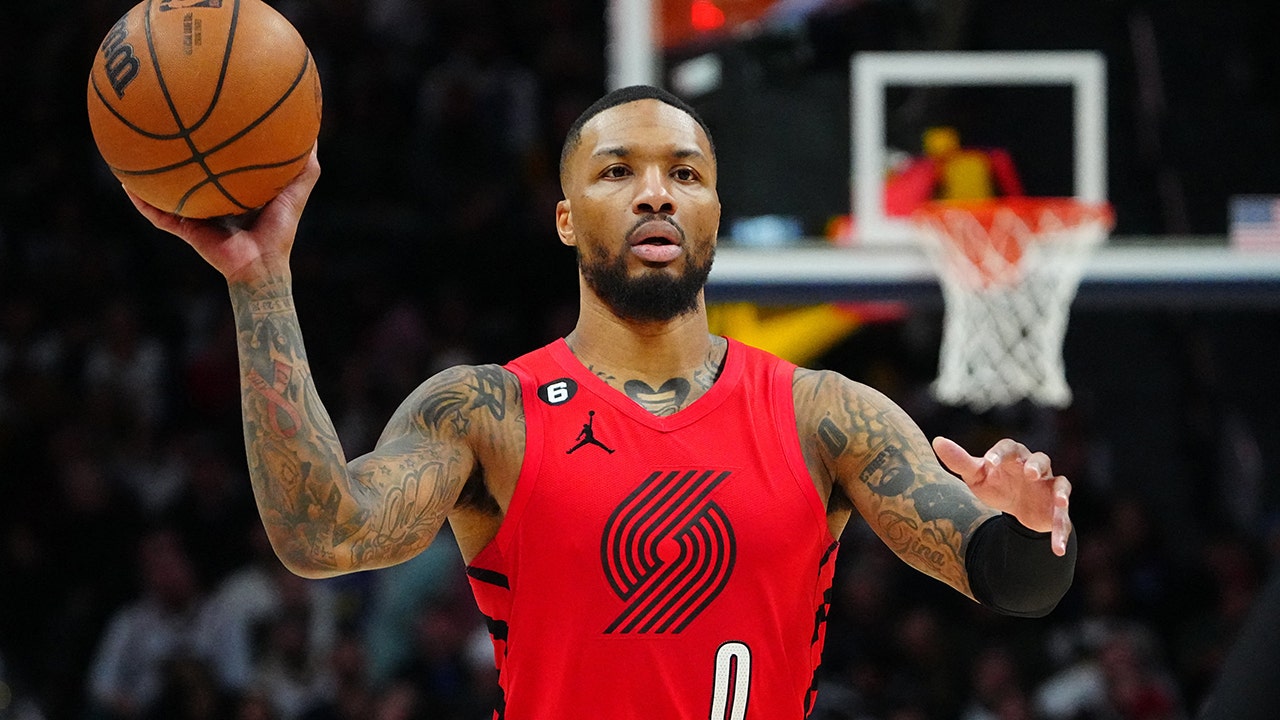 Damian Lillard denies liking tweet saying Grizzlies embattled star Ja Morant isn’t ‘hood’