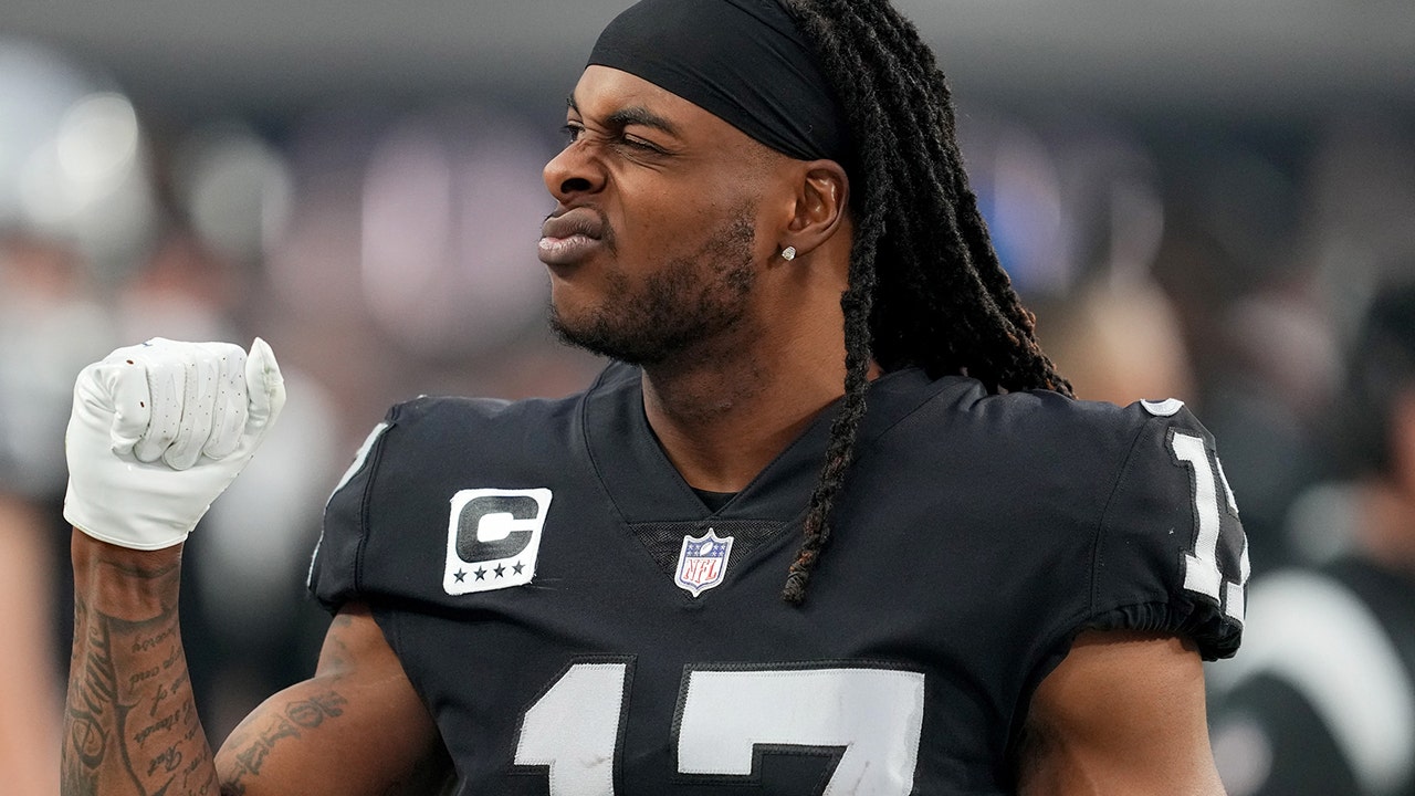 Davante Adams wants to return to Raiders in 2023, regardless of