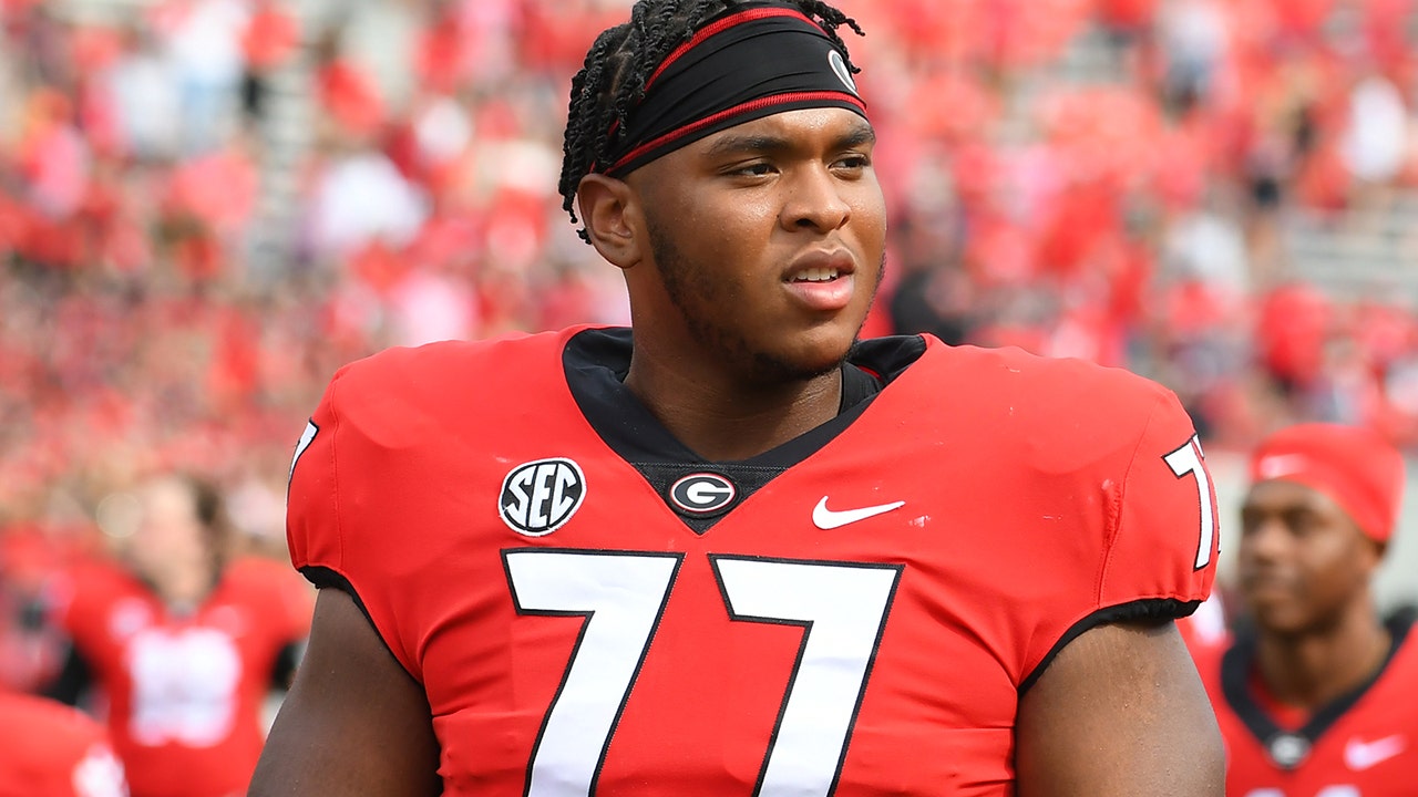 Georgia honors lineman, staffer killed in January car crash at spring game