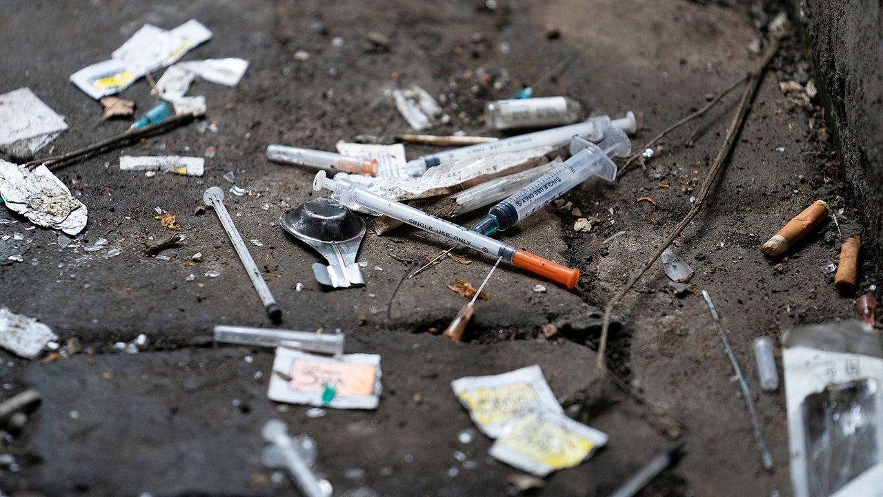 ‘مجموعات الشخير’ لمتعاطي المخدرات توزع في بورتلاند رغم معارضة ديموقراطيين: ‘متهور’