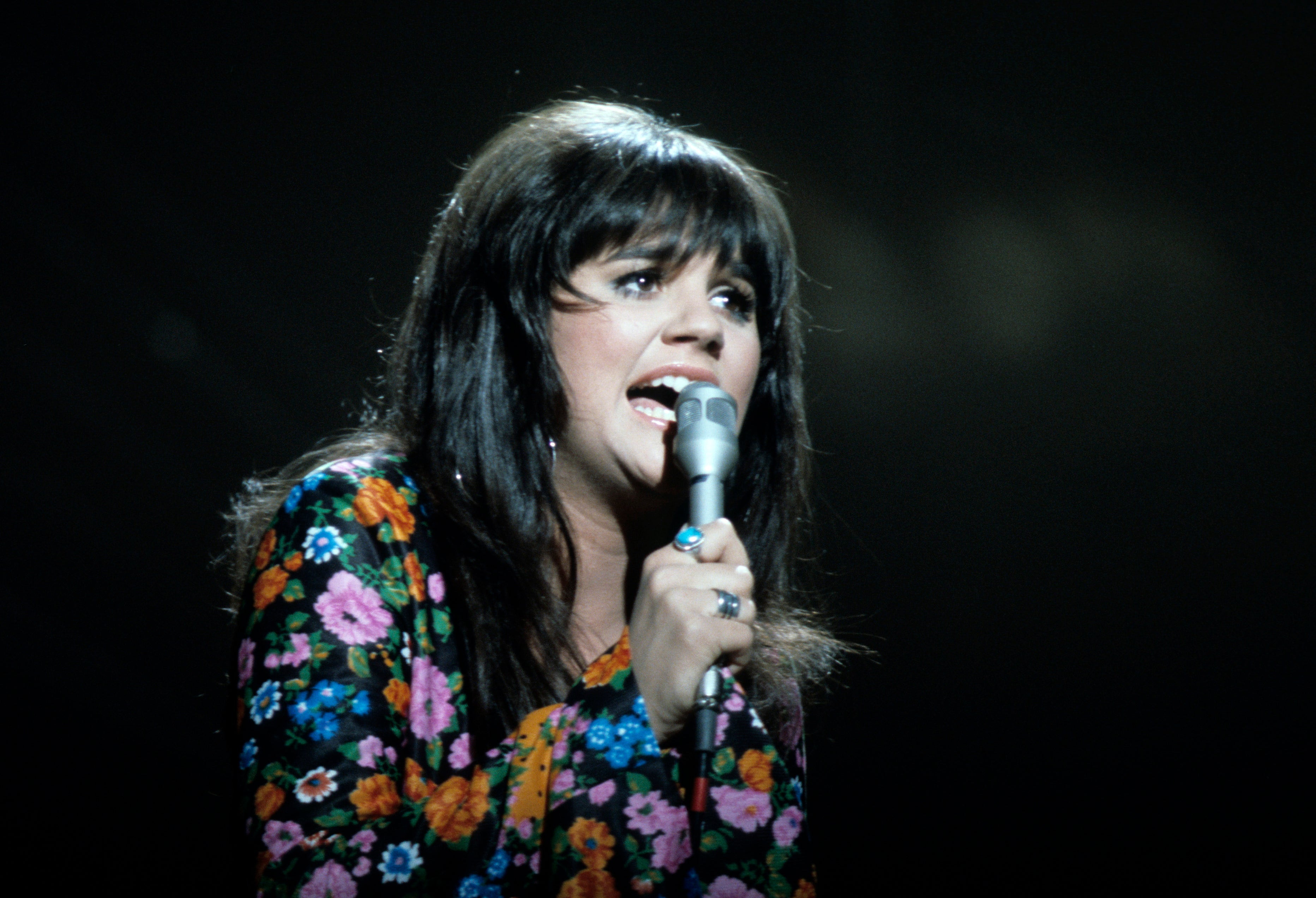 It's been a Long, Long Time for Linda Ronstadt, whose hit song transforms  The Last of Us