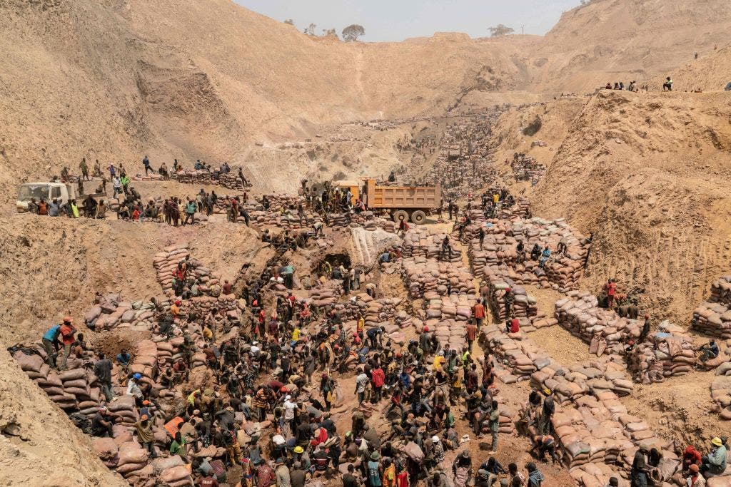 Human rights activist warns of abuses in Congo cobalt mines: 'Moral clock dialed back to colonial times'