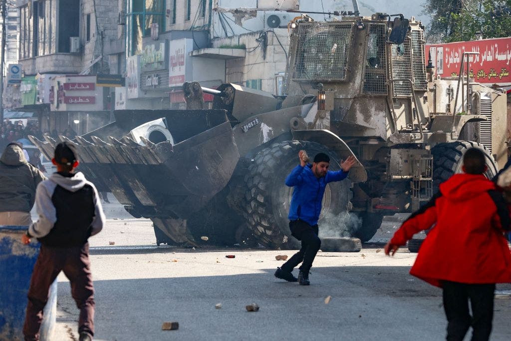 Palestinians in uproar after Israeli army kill militants, elderly woman in West Bank