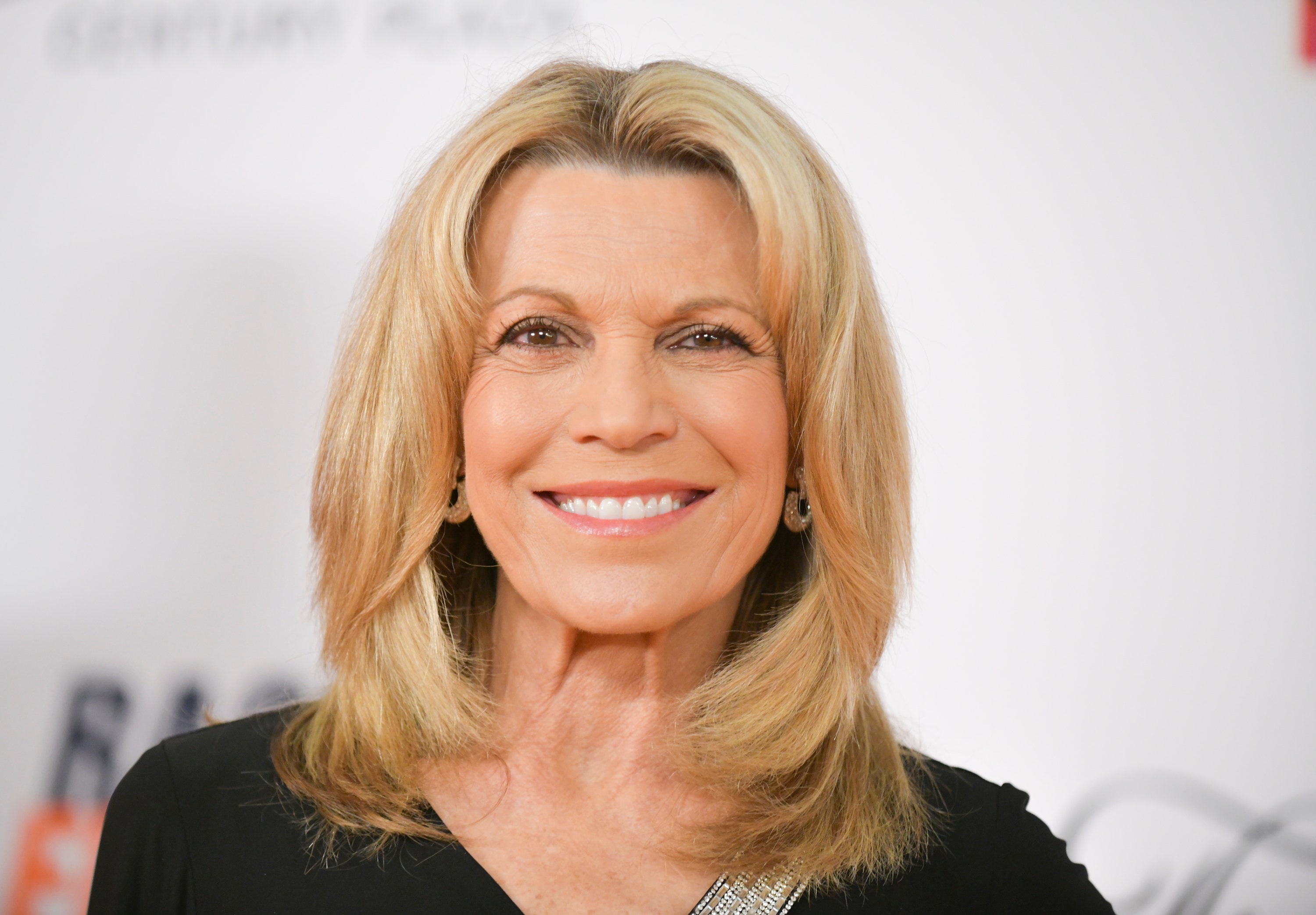 Wheel of Fortune' Vanna White's recent 'strange' outfit slammed by