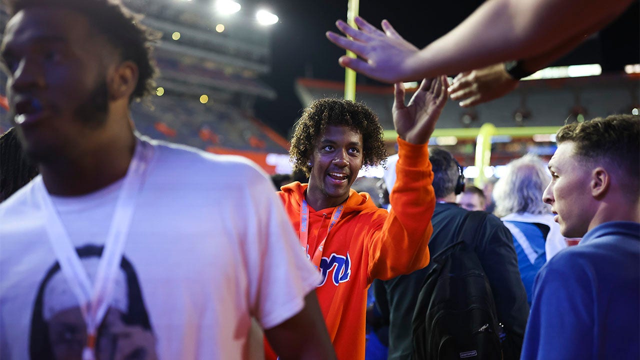 Florida Gators release top recruit from national letter of intent following issue with NIL deal: report