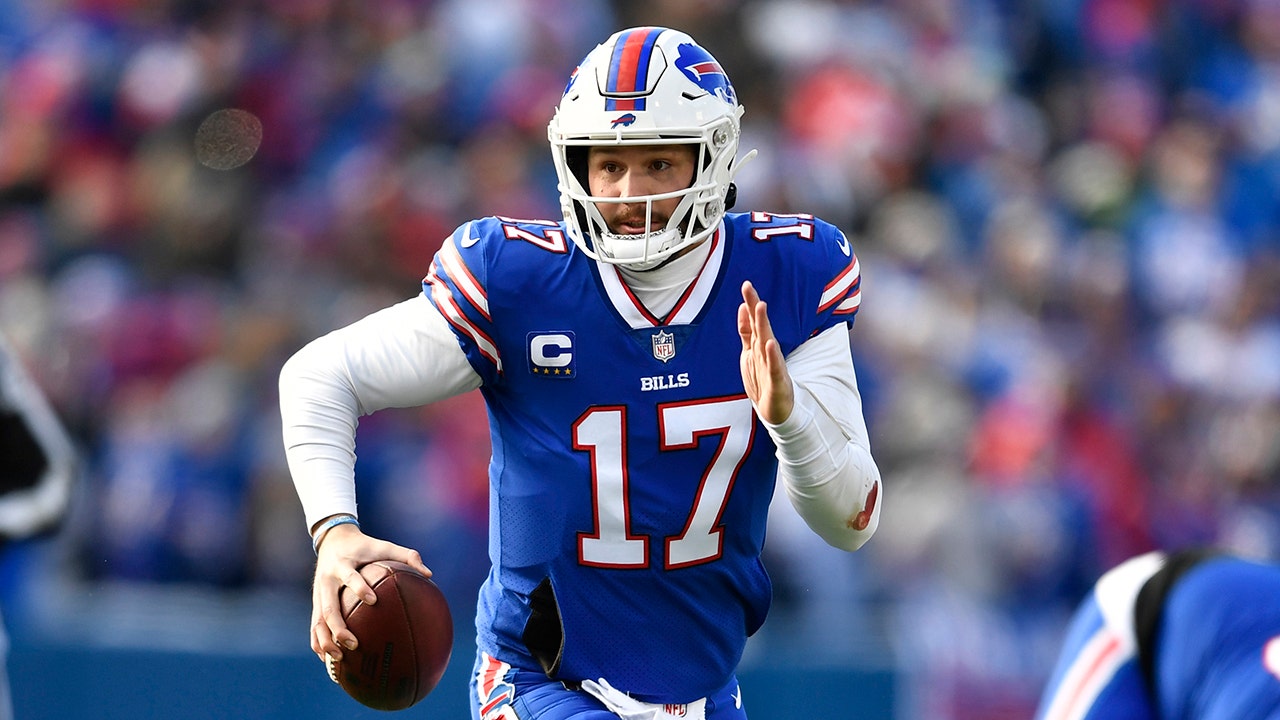 Bills ‘Josh Allen muốn dẹp tan thuyết âm mưu của Damar Hamlin ‘Dừng