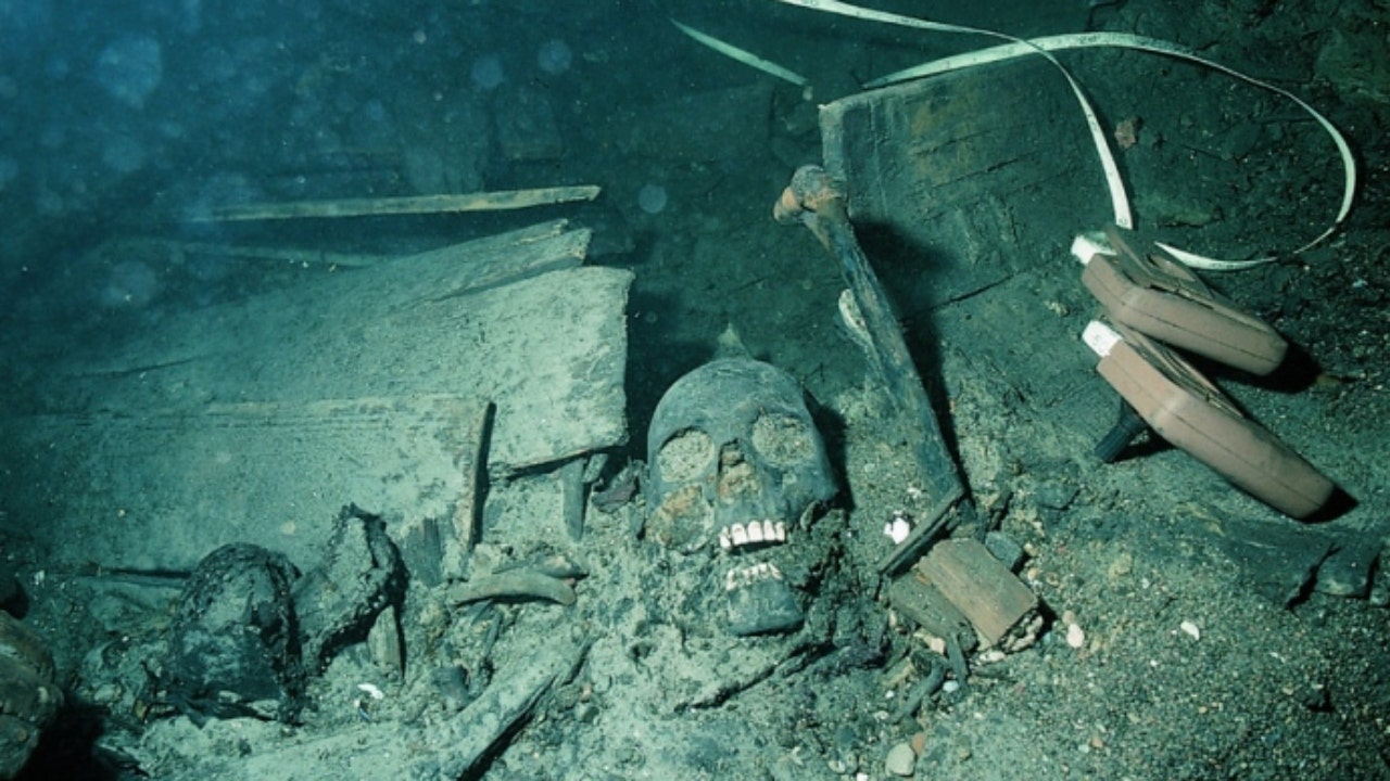Huesos y dientes antiguos encontrados en entierros de naufragios ayudan a explicar el origen genético de los escandinavos