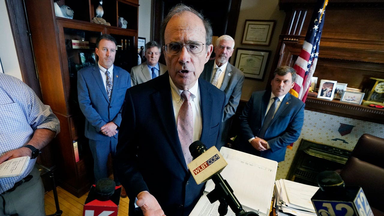 Mississippi Senate leaders unveil health care proposals