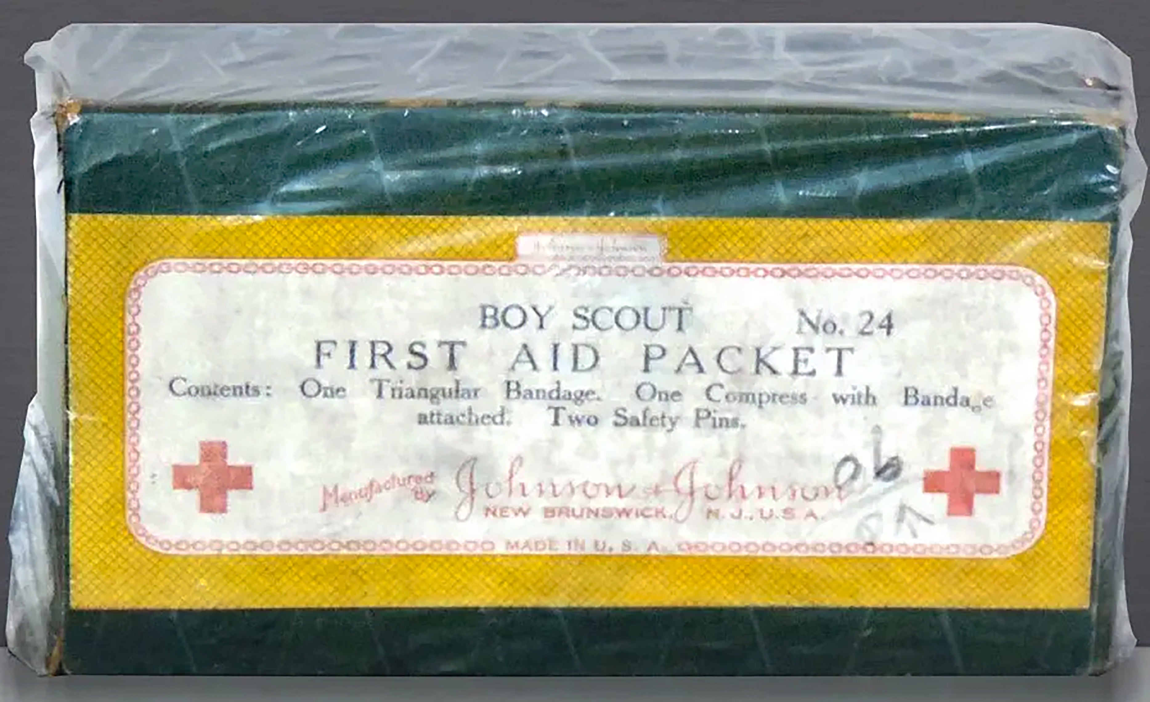 First-aid packet for Boy Scouts