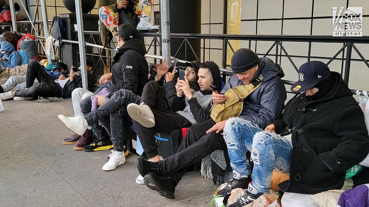 Biden avoids mentioning NYC migrant protest during city visit, touts big spending at rail yard