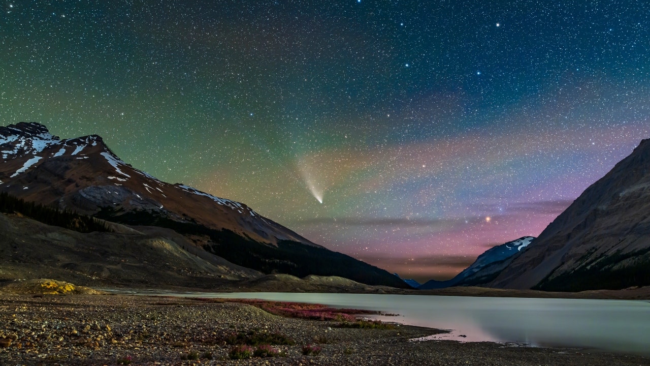 El cometa verde pasará por la Tierra por primera vez desde que los neandertales vagaron por la Tierra