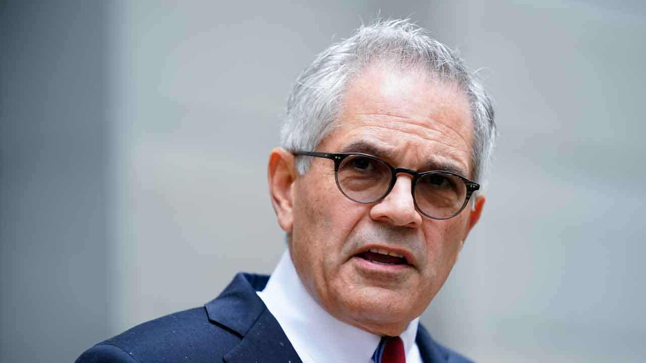 Read more about the article Philadelphia DA Krasner declines to retry decade-old mass shooting case