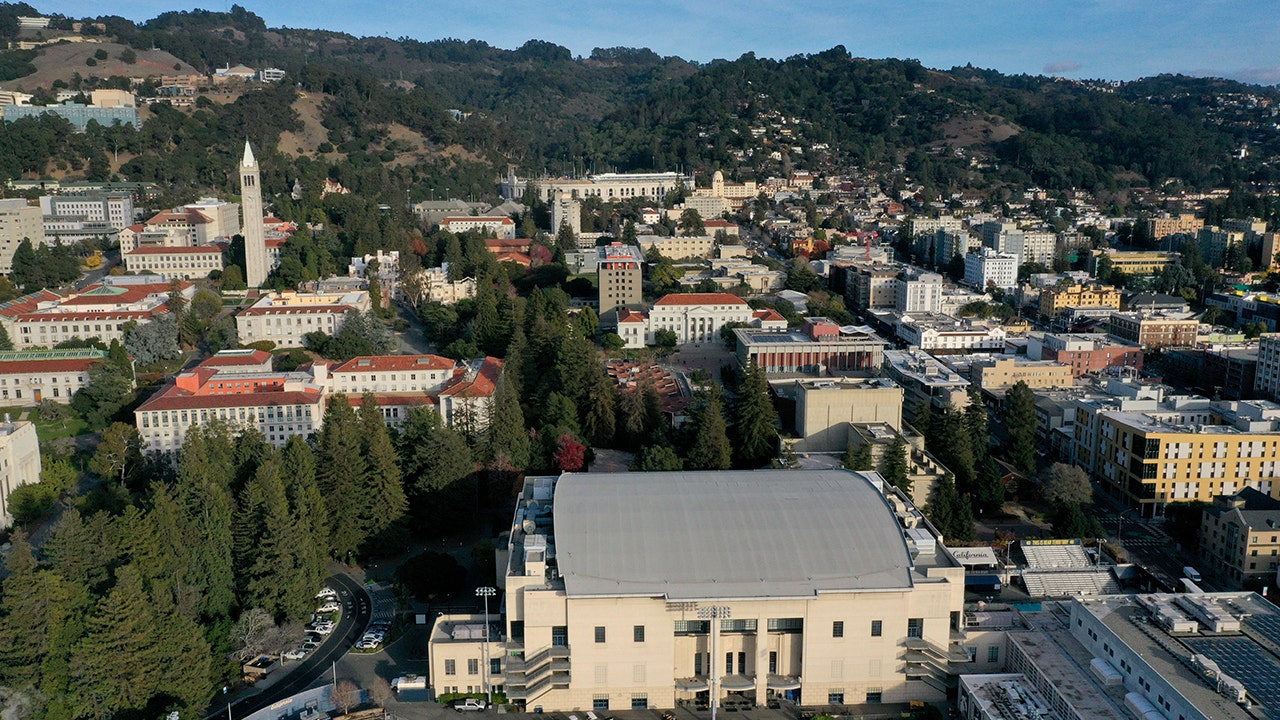 Man who set himself on fire at University of California-Berkeley dies