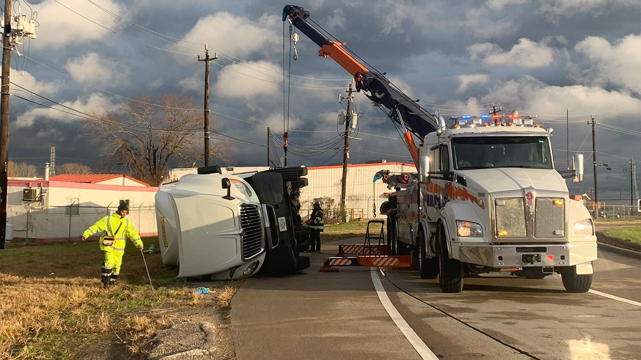 Texas tornado causes damage east of Houston, no deaths reported