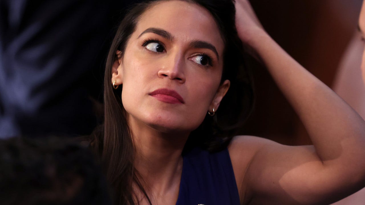 Aoc Floats Coalition Government After Mccarthy Fails To Win House 