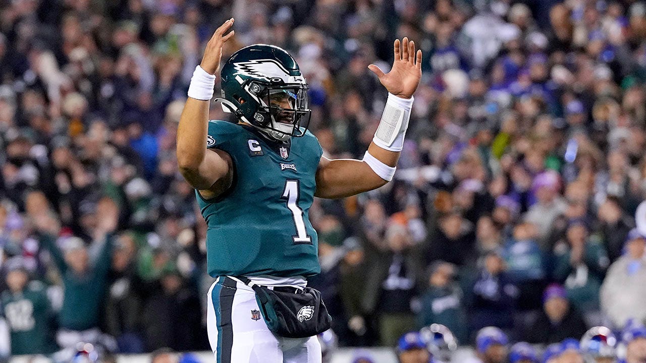 Trip to Philadelphia awaits Cowboys-49ers winner after Eagles