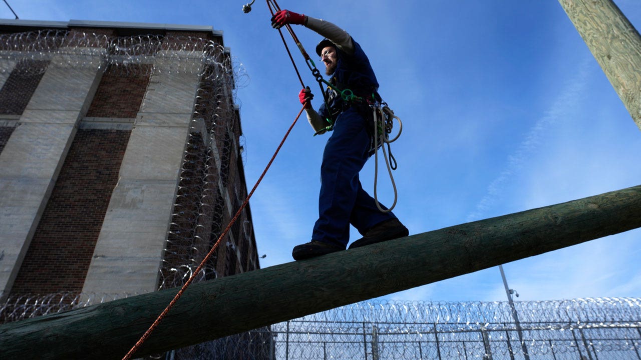 News :MI energy company’s rehabilitative program teaches inmates to climb trees, cut around power lines