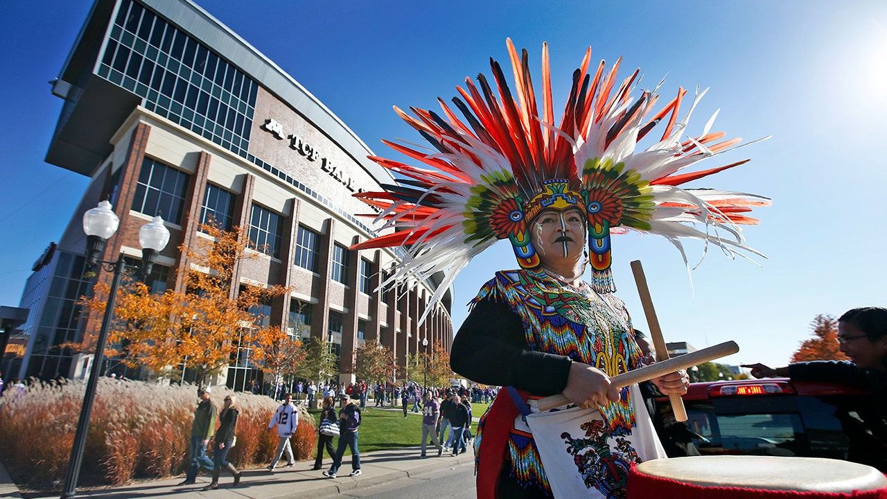 NY State Education Department: Drop Native American mascots