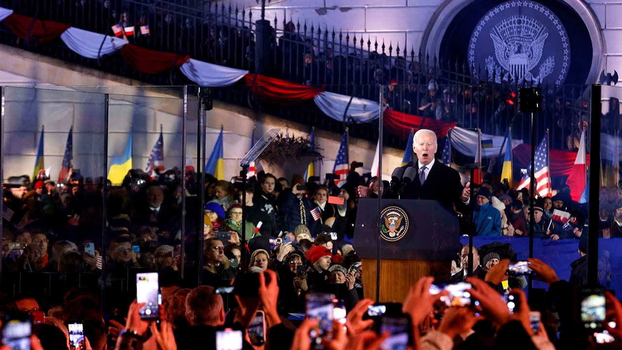 Biden challenges Putin to 'end the war' in Ukraine, threatens to ramp up sanctions against Russia